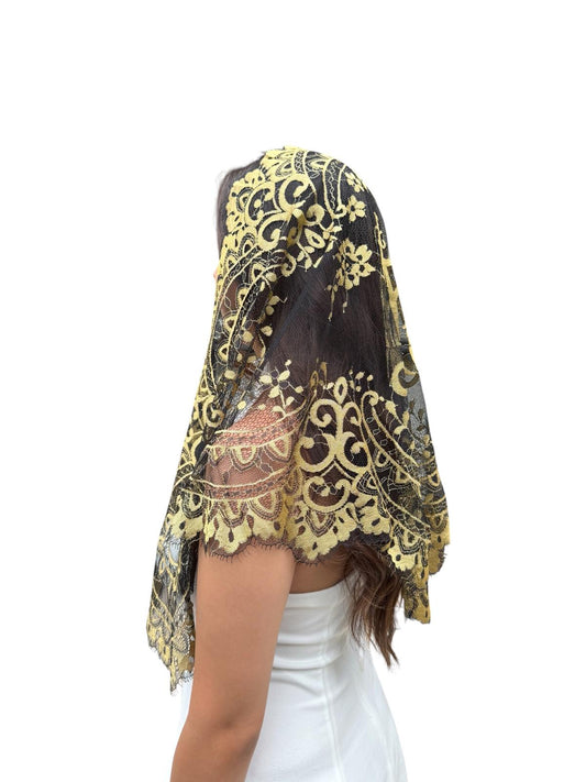 Velo litúrgico triangular oro y negro – Monograma mariano
