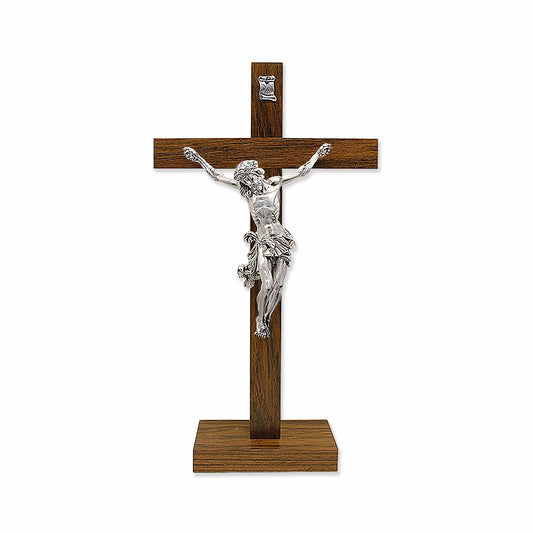 Crucifijo de madera con base – Cristo de resina en tono plateado