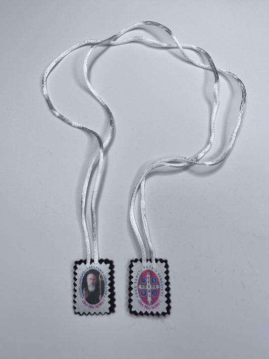 Escapulario de San Benito