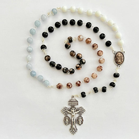 Rosario con grani di pietra di vetro da 8 mm/ La Sacra Sindone/ Crocifisso del Perdono