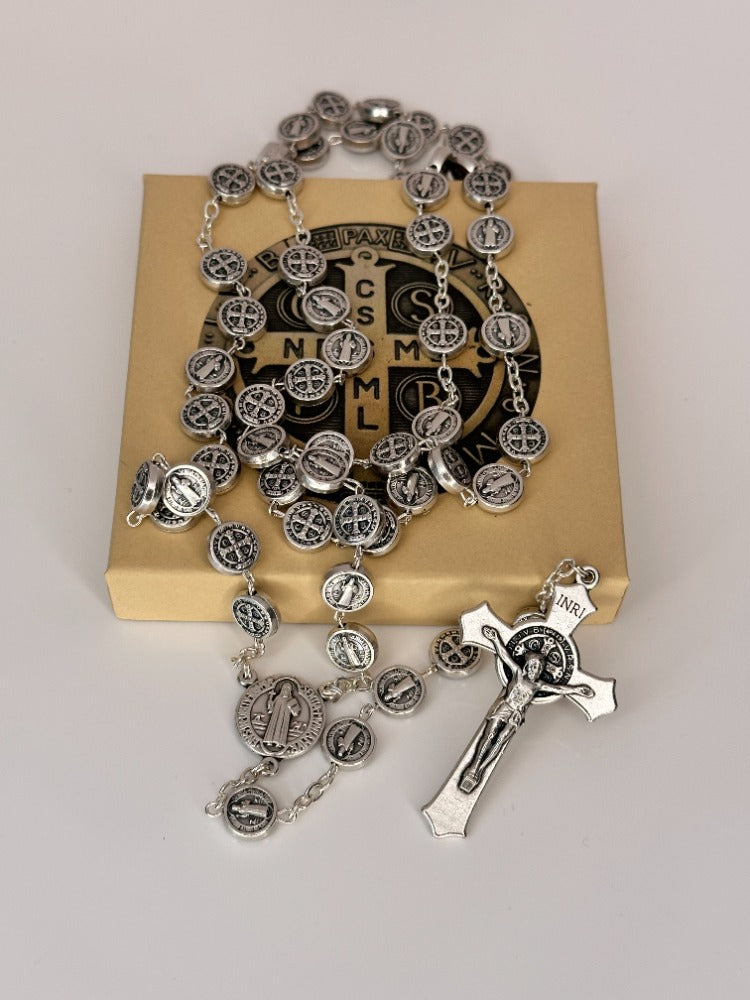 Rosario in metallo di San Benedetto