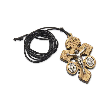 Cruz de indulto en madera de olivo de 2 pulgadas.