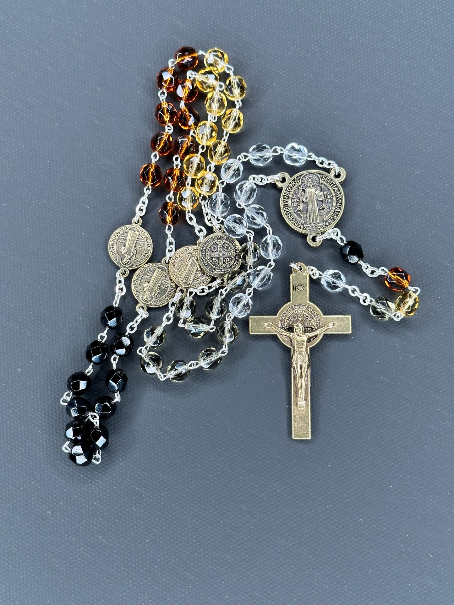 Saint Benedict Crystal Rosary Monastero di San Benedetto