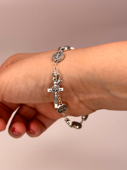 Bracciale rosario San Benedetto in metallo 