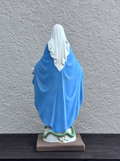 Statue Miraculous Madonna Resin with Metal Medal
