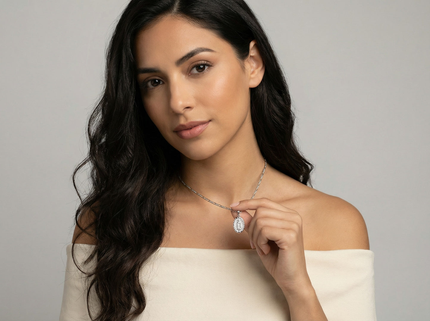 Medal Our Lady of Guadalupe in Rhodium/Silver 925 oval 1 inch