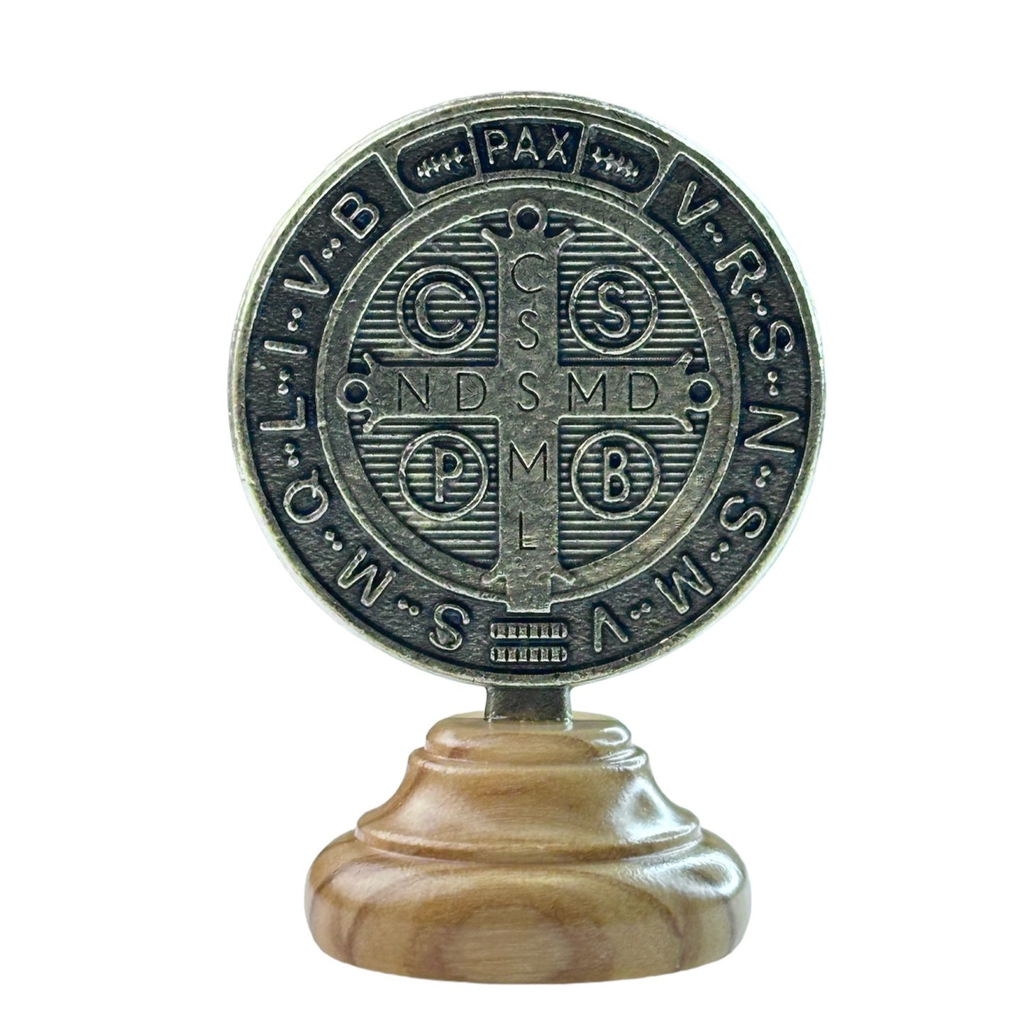 Medaglia di San Benedetto con base in legno d'ulivo