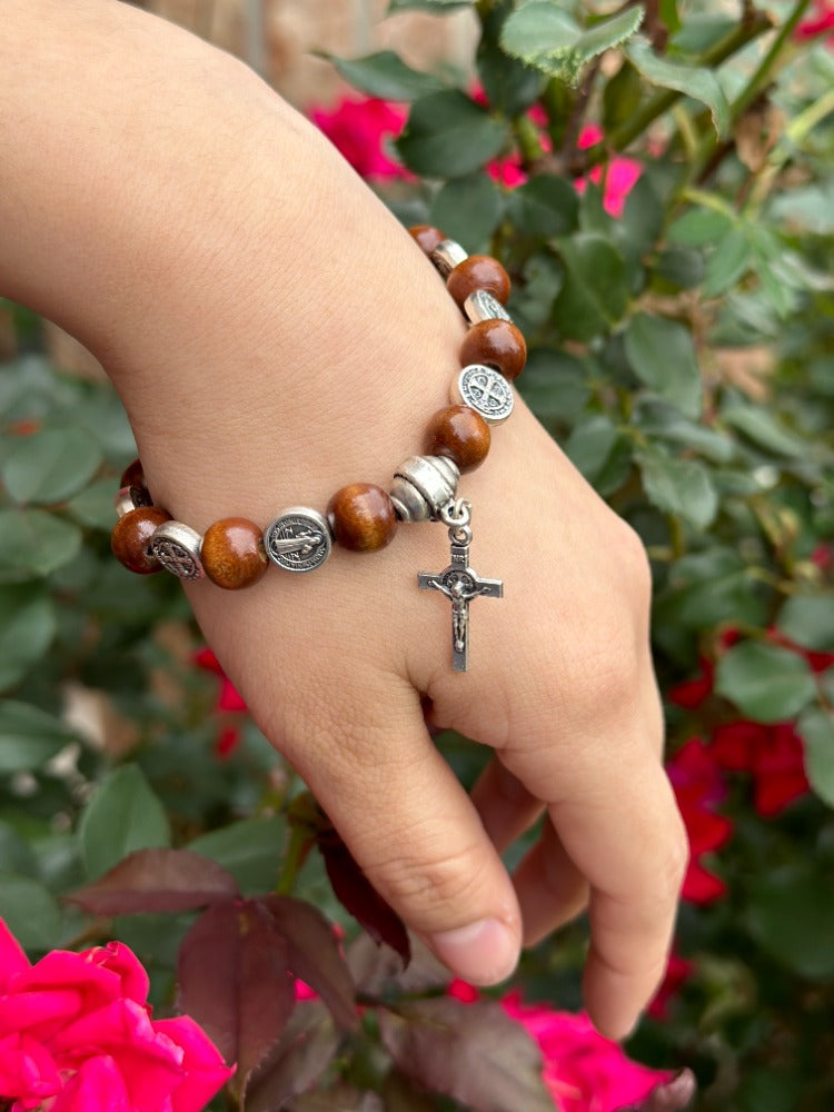 Pulsera Rosario Elástica San Benito Grano de Madera 8 mm